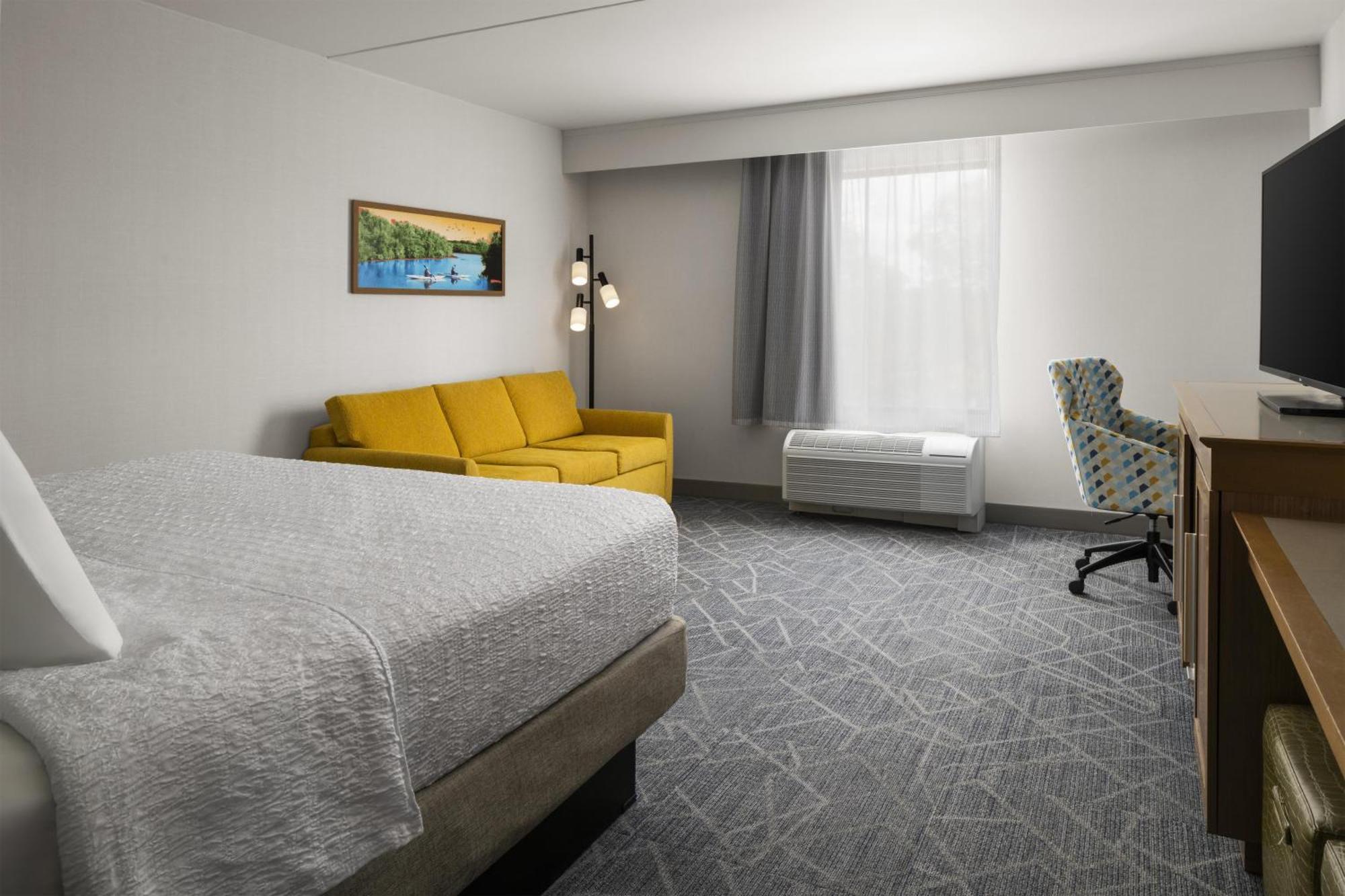 Connecting Studio King Bed Sofa Bed Shower